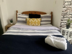 Uplands View, Richmond Tce, Flat 1